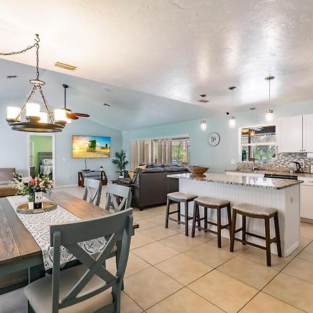 Sunny Oasis Getaway -Heated Pool-Mini Golf-Near Beach Nokomis Exterior foto