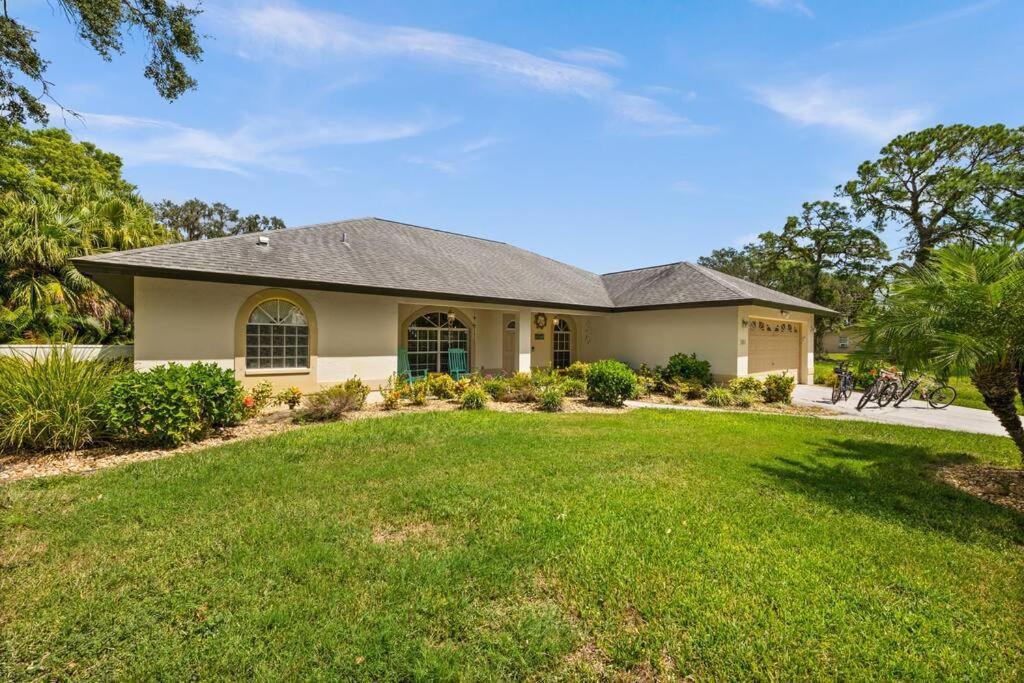 Sunny Oasis Getaway -Heated Pool-Mini Golf-Near Beach Nokomis Exterior foto